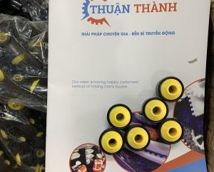 Cốc bi băng tải
