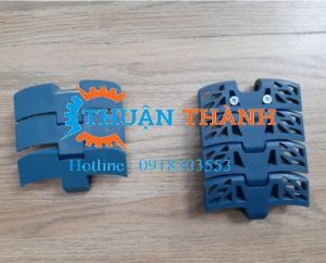 Băng tải xích nhựa 1050 K325